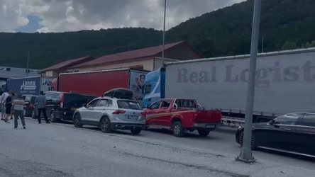 Bie sistemi doganës greke, pritje prej 3 orësh në Kapshticë