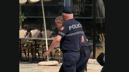 Balla poston foton e policit të gjakosur: Kush ngre dorë ndaj policisë, ka ngritur dorë ndaj shtetit