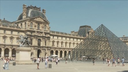 Francezët po vdesin nga i nxehti. Mbi 2 mijë viktima të tjera në një javë, zjarret kërcënojnë vendin