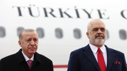 A janë ftohur marrëdhëniet Turqi-Shqipëri? Analiza e gazetarit shqiptar 