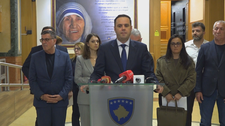 Kriza brenda “LDK”, baza kërkon shkarkimin e Lumir Abdixhikut