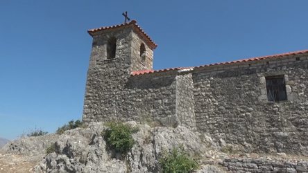 Pas zjarrit rikthehet në identitet kisha e Shën Ilias, e periudhës së Ali Pashë Tepelenës