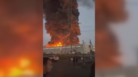 Ukraina i vë flakën Rusisë, Zelenski dorëzohet para protestave, shkarkon kreun e ushtrisë
