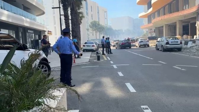 Zjarr te Rana e Hedhun, flakët pranë hoteleve të zonës
