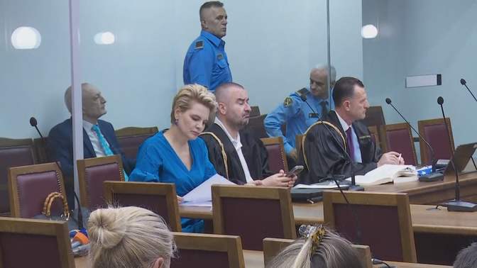 Nis procesi “Meta-Kryemadhi”, zbardhet “revolta” në gjyq, ish-Presidenti akuzon SPAK