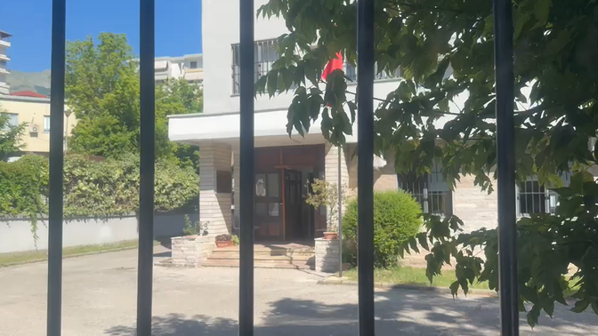 Humbi jetën një i mitur, Gjykata e Gjirokastrës lë në “arrest shtëpie” pronarin e pishinës