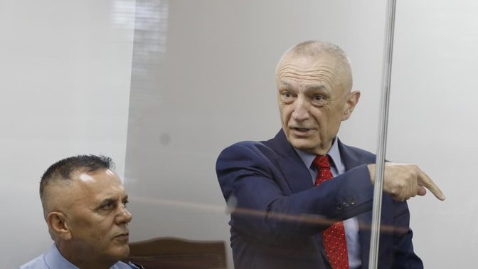 Seanca ndaj Metës, avokati kërkon papërdorshmërinë e provave të SPAK: Akuza është e motivuar politikisht