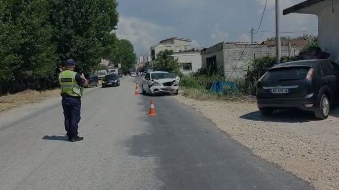 Aksident në aksin Fier–Seman, plagosen dy drejtues mjetesh