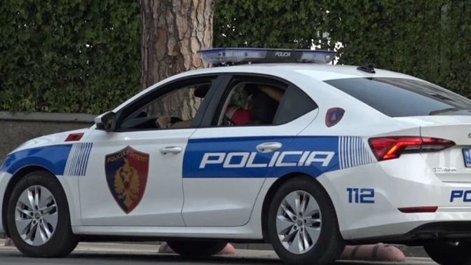 Arrestohet 70-vjeçari në Has, kultivonte kanabis dhe mbante armë në banesë