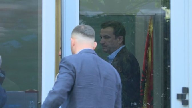 Veliaj, kërkesë për përshpejtim të rigjykimit në Gjykatën e Lartë