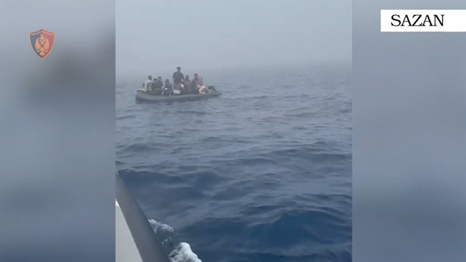 Gomonia me 11 emigrantë të paligjshëm rrezikoi mbytjen pranë Sazanit, arrestohet 43-vjeçari nga Afganistani