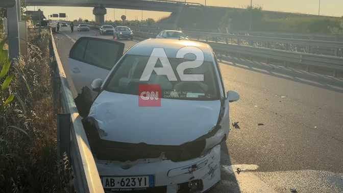 Aksident në Bypass-in e Fierit, drejtuesi i mjetit transportohet në spital