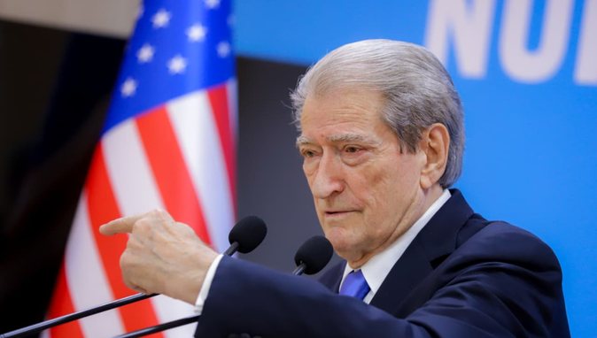 Nuk mori vendim për Ballukun, Berisha: Gjyqtarët u vetëposhtëruan, shkelën Kushtetutën