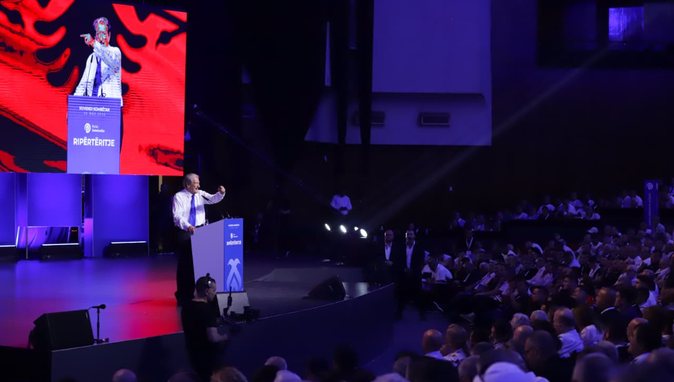 “Jemi në kilometrin e fundit drejt fitores”, Berisha: Ripërtëritjen e PD-së ua kemi borxh demokratëve e shqiptarëve