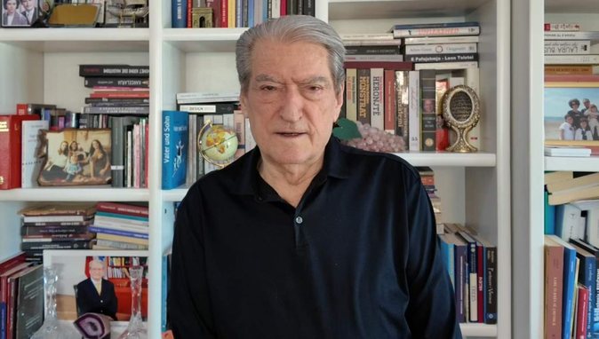 Berisha: Rama po fsheh të vërtetën për projektin në Zvërnec dhe sulmon protestuesit, në vend që të japë llogari