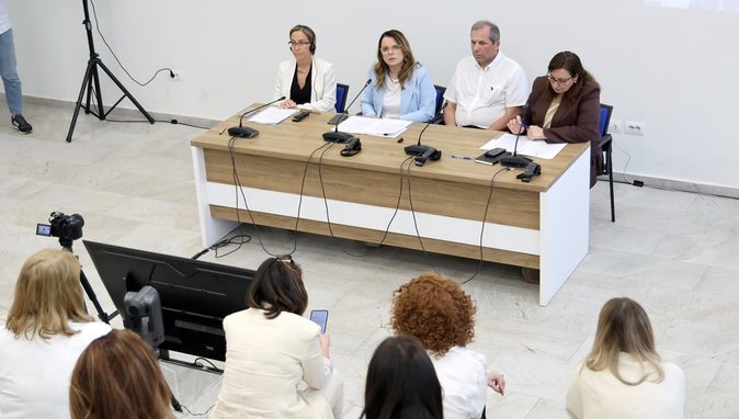 “Asnjë kërkesë për trajtim hormonal në QSUT”, qeveria sqaron udhëzuesin: Vetëm për të rriturit e pa financim nga shteti