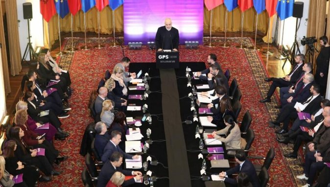 Rama thërret grupin parlamentar të PS, të shtunën mbledhje e zgjeruar