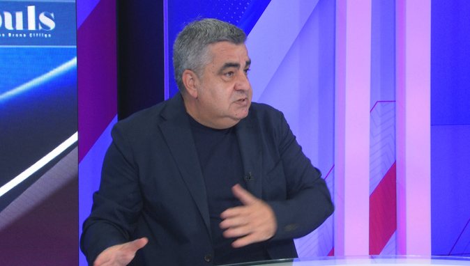 “Protestat duhen dëgjuar, pa dëmtuar interesat kombëtare” Blendi Gonxhe: Revolta në Zvërnec u kthye në thirrje për largimin e qeverisë