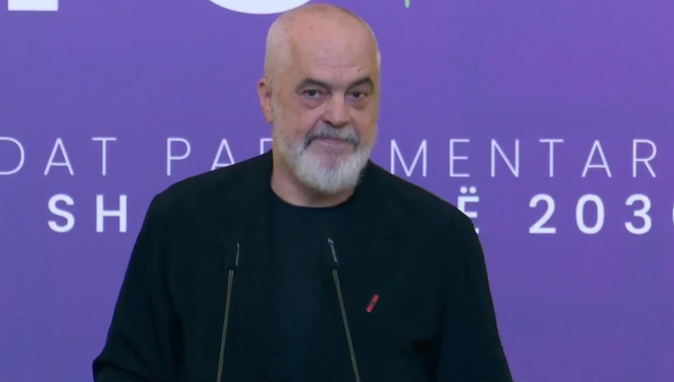 Rama për protestat: Mllefi ndaj meje dhe PS-së u shfry përmes simbolit të një zogu