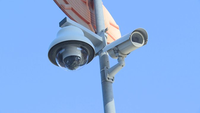 Projekti “Smart City”, Berisha: Rama po survejon protestuesit si në komunizëm