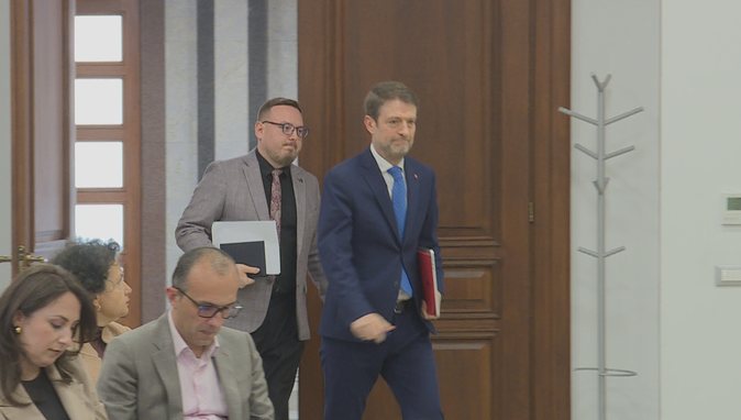 Foli për spastrim etnik të Kosovës, Ministri i Jashtëm Ferit Hoxha: Tronditës qëndrimi i ministres serbe
