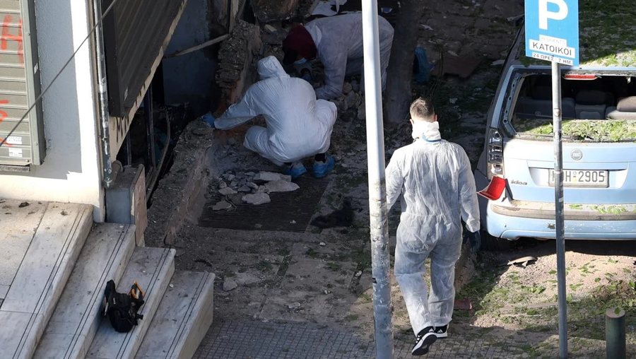 Greqi, do të shpërthente bankën, 38-vjeçarja vdes pasi i