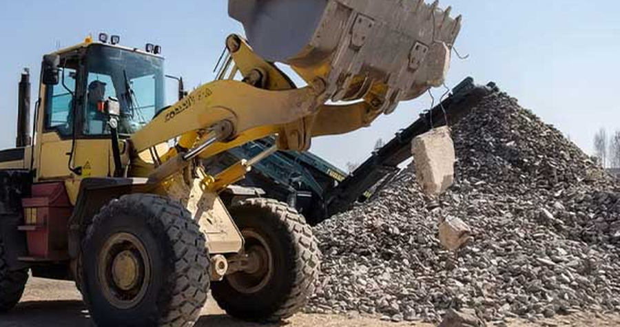 Chrome mine collapses in Burrel, killing worker and factory worker