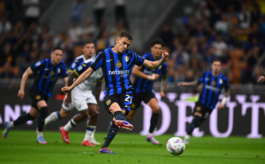 Asllani scores his first goal of the season with Inter in Serie A
