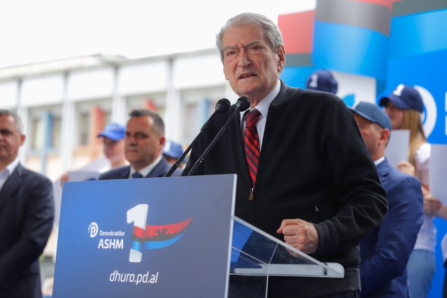 Berisha shpalos programin: Unë kërkoj nga çdo shqiptar