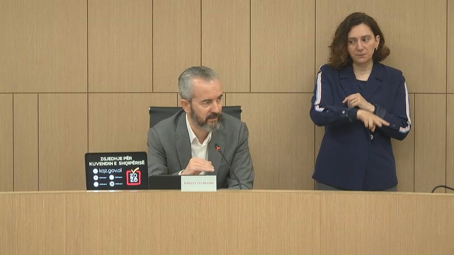 “Ka vonesa me DHL”, kreu i KQZ e pranon: Procesi i diasporës