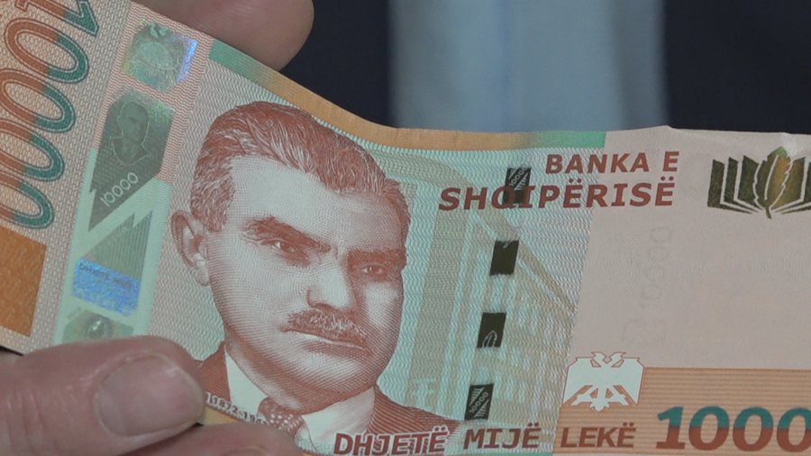 Financat mbushin "thesin", vetëm në tre muajt e parë
