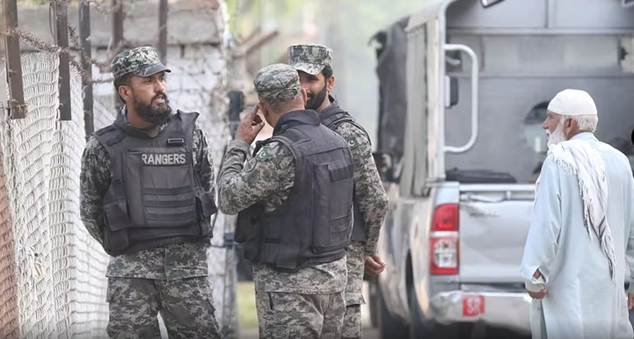 Luftë edhe në Azi, raketat indiane vrasin 26 pakistanezë,