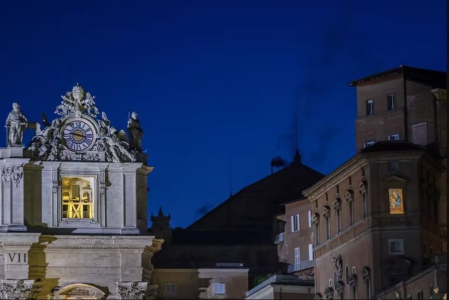 Kisha e Botës në Kapelën Sistine, sot priten 4 votime të