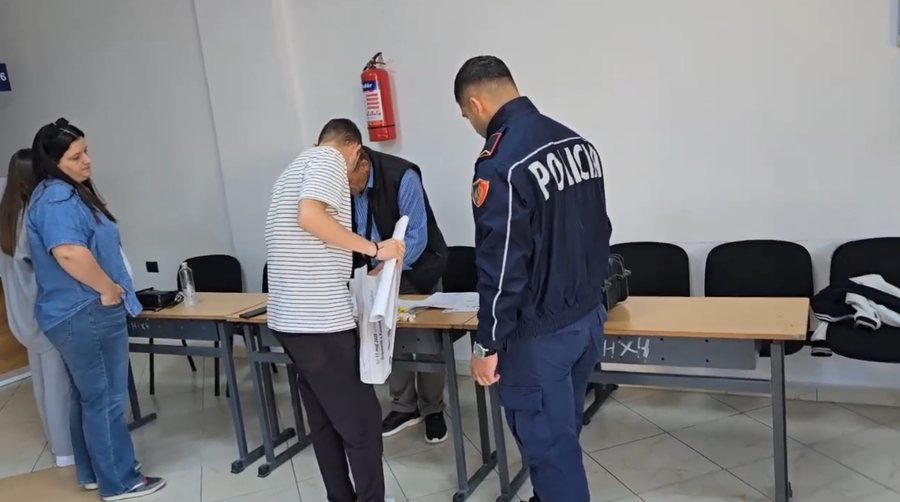 PD kundër shtyrjes së orarit të votimit në Vlorë: Nuk