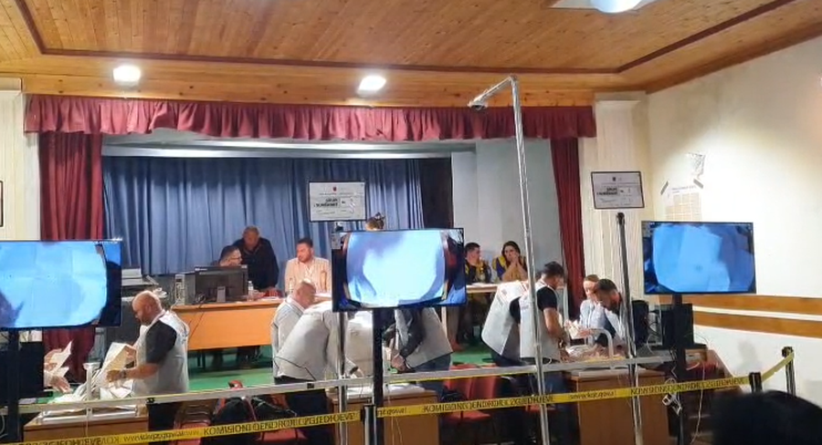Hapen kutitë e para në Tepelenë e Memaliaj, kryeson bindshëm