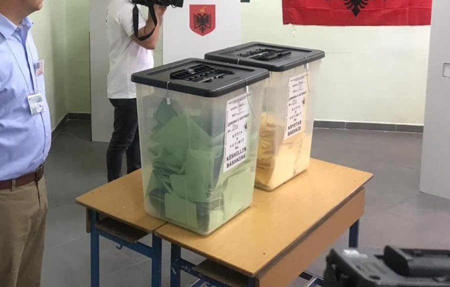 The first ballot boxes open in Devoll, here's who's leading
