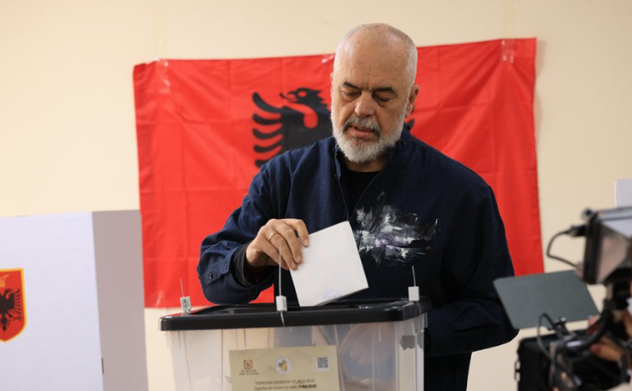 Rama zgjohet në selinë e PS, vjen reagimi i parë nga kryeministri