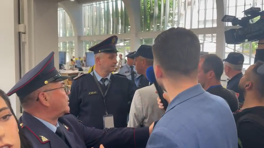 The situation at the 'Sami Frashëri' school becomes tense, the