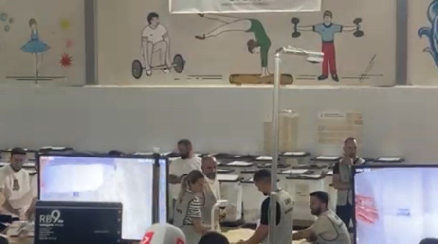 Nxirren jashtë vëzhguesit te shkolla “1 Maji” në