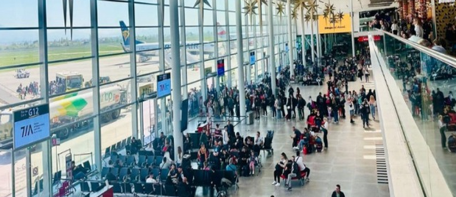 Samiti i BE në Tiranë, Aeroporti i Rinasit njoftim të
