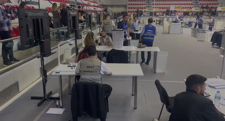 Tejkalohet ngërçi me votat e Greqisë, nis vlerësimi i