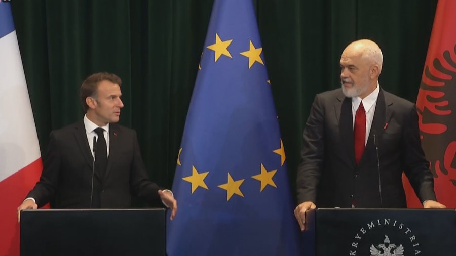 Macron nga Tirana: Vendi juaj është në BE, viti 2027