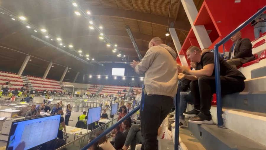 Mbyllet numërimi i votave të ardhura nga Greqia për qarkun