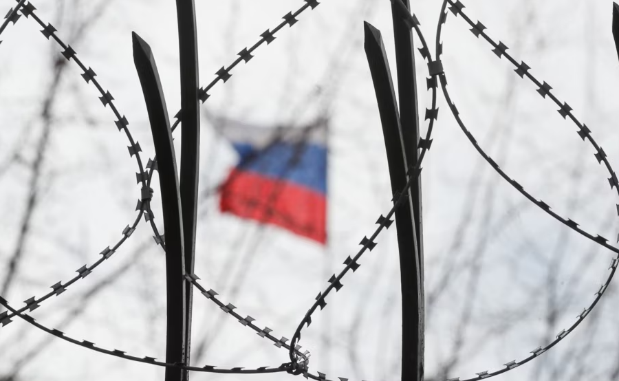 EU and Britain impose new sanctions against Russia