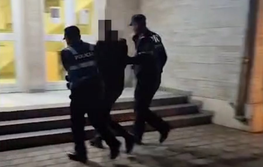 Dhunoi partneren dhe e kërcënoi me jetë, arrestohet