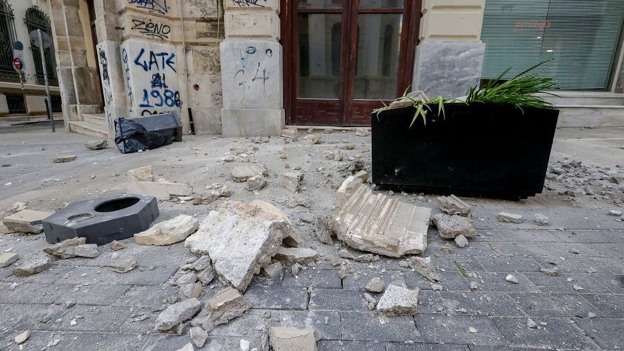 6.1 magnitude earthquake shakes Crete, landslides and building damage