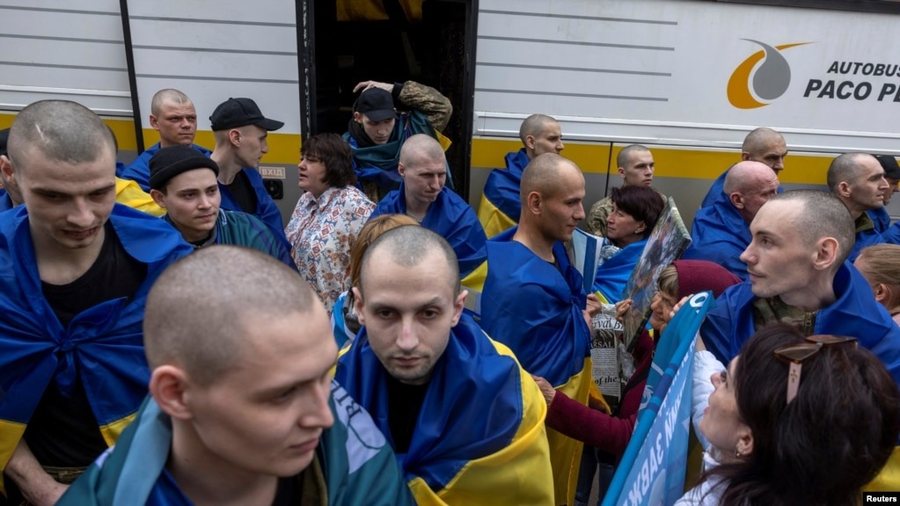 Ukraina dhe Rusia shkëmbejnë një numër të madh të