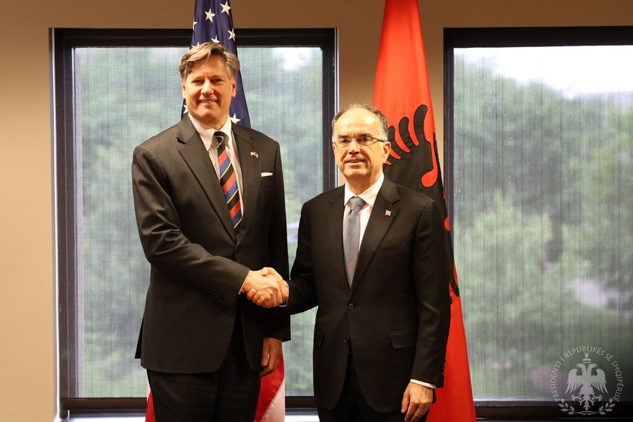 Presidenti Begaj në SHBA, takohet me zyrtarin e lartë amerikan