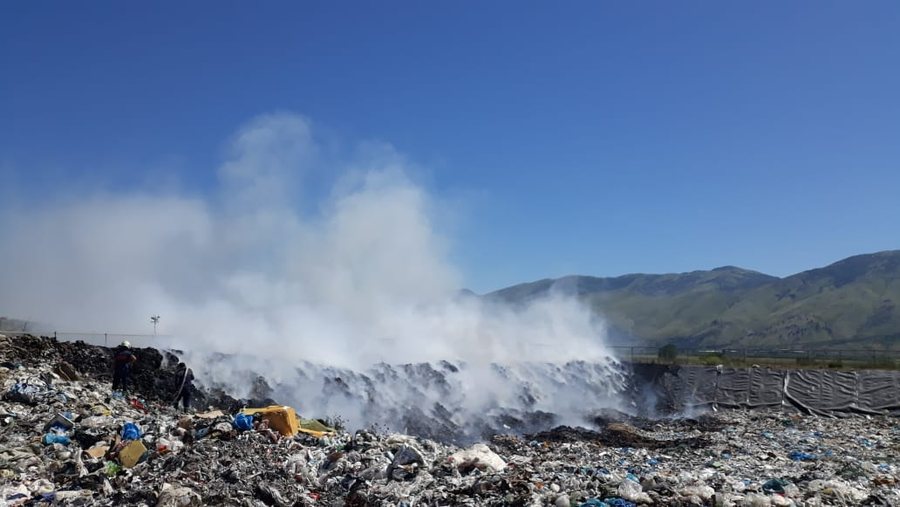 Zjarri përfshin vend grumbullimin e mbetjeve në Libohovë