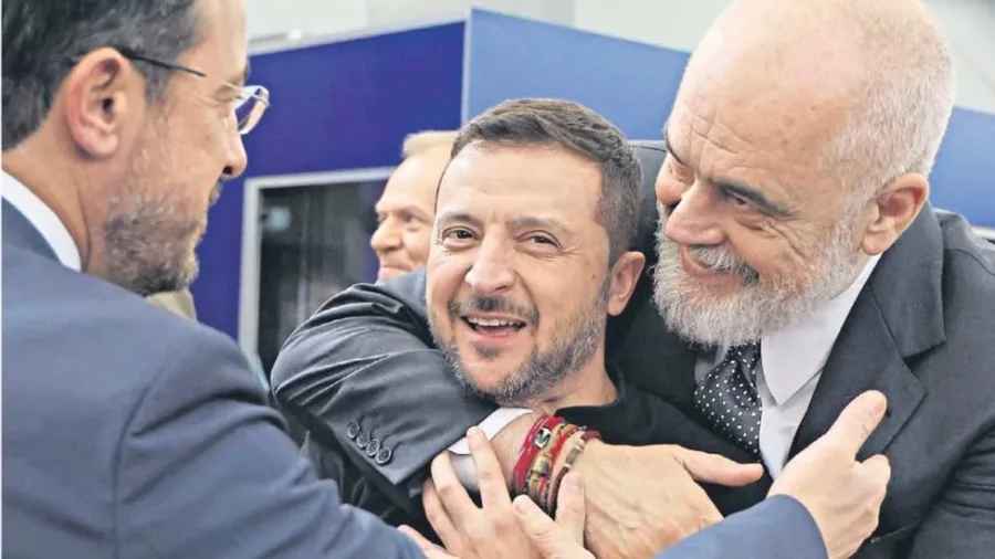 Zelensky calls Rama, the Prime Minister confirms participation in the next
